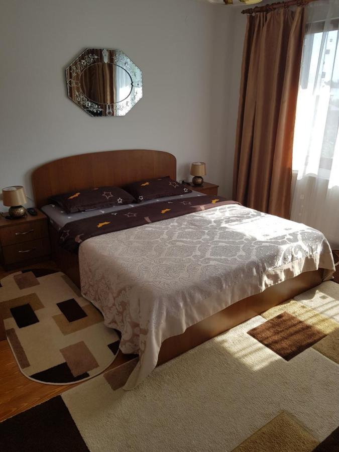 Villa La Bunicu à Polovragi Extérieur photo